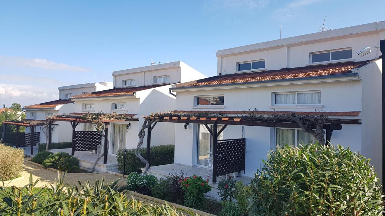 Citrus Tree Gardens Hotel Karavas  Exterior foto